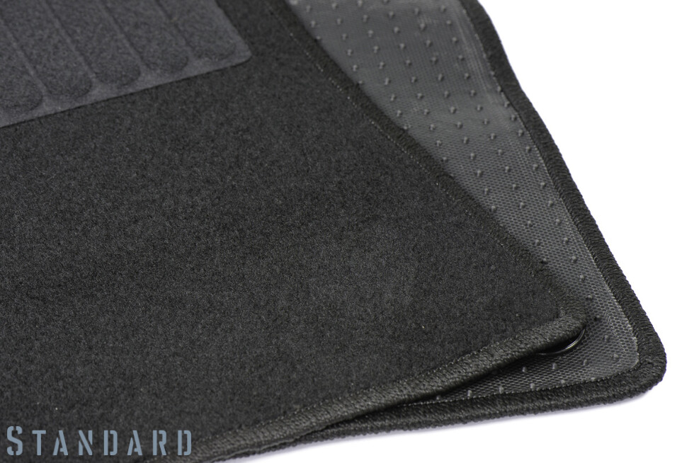 Коврики текстильные "Стандарт" для Audi A4 (седан / B6) 2000 - 2006, черные, 4шт.