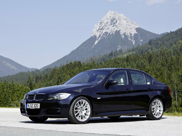Коврики текстильные "Классик" для BMW 3-Series (седан / E90) 2004 - 2008, черные, 5шт.