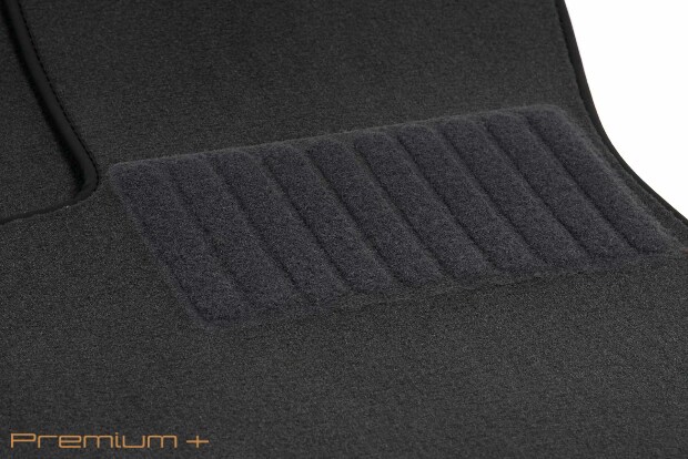 Коврики текстильные "Премиум+" для Citroen Berlingo (пассажирский / M59) 2002 - 2012, темно-серые, 2шт.