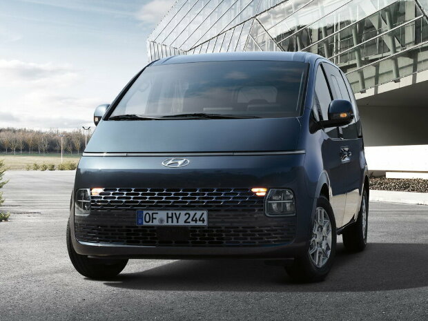 Коврики ЭВА "EVA ромб" для Hyundai Staria (грузовой фургон) 2021 - Н.В., черные, 2шт.